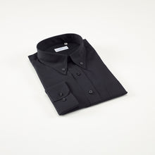 Carica l&#39;immagine nel visualizzatore di Gallery, Camicia nera regular collo button down con taschino 4045
