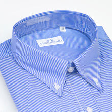 Carica l&#39;immagine nel visualizzatore di Gallery, 2023 Camicia blu regular collo bottondown senza taschino 4200
