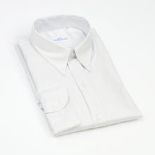 Carica l&#39;immagine nel visualizzatore di Gallery, 2023 Camicia grigia regular collo bottondown senza taschino 4204
