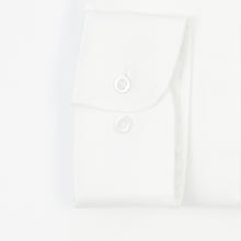 Carica l&#39;immagine nel visualizzatore di Gallery, 2023 Camicia bianca regular collo alla francese senza taschino 4238
