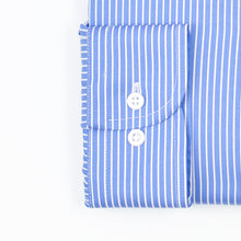 Carica l&#39;immagine nel visualizzatore di Gallery, Camicia blu regular collo alla francese 4242
