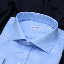 Carica l&#39;immagine nel visualizzatore di Gallery, Camicia Atelier azzurra a righe bianche 4096
