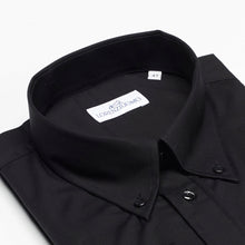 Carica l&#39;immagine nel visualizzatore di Gallery, Camicia nera regular collo bottondown con taschino 1721
