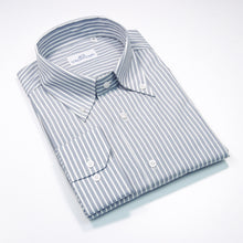 Carica l&#39;immagine nel visualizzatore di Gallery, 2023 Camicia grigia slim collo bottondown 4368
