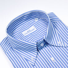 Carica l&#39;immagine nel visualizzatore di Gallery, 2023 Camicia blu slim collo bottondown 4369
