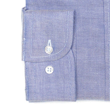 Carica l&#39;immagine nel visualizzatore di Gallery, Camicia bluette regular collo francese con taschino 2711
