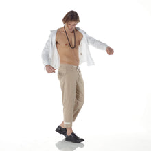 Carica l&#39;immagine nel visualizzatore di Gallery, Camicia bianca slim collo francese senza taschino 3234
