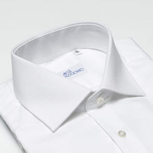 Carica l&#39;immagine nel visualizzatore di Gallery, Camicia bianca slim collo francese senza taschino 3234
