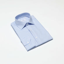 Carica l&#39;immagine nel visualizzatore di Gallery, Camicia azzurra slim collo francese senza taschino 3429
