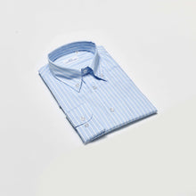 Carica l&#39;immagine nel visualizzatore di Gallery, Camicia azzurra regular collo bottondown 3545
