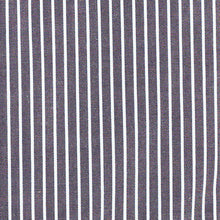 Carica l&#39;immagine nel visualizzatore di Gallery, Camicia nera regular collo bottondown con taschino 4036
