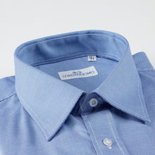 Carica l&#39;immagine nel visualizzatore di Gallery, Camicia bluette regular collo classico con taschino 4047
