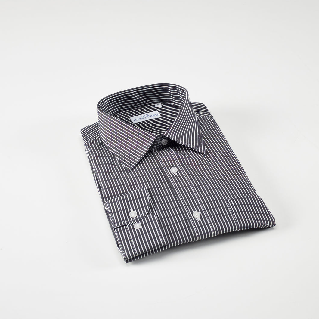 Camicia nera regular collo classico con taschino 4053