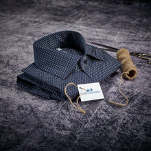 Carica l&#39;immagine nel visualizzatore di Gallery, Camicia blu slim collo francese senza taschino 4071
