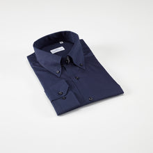 Carica l&#39;immagine nel visualizzatore di Gallery, Camicia blu slim collo bottondown senza taschino 4081

