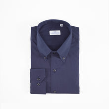 Carica l&#39;immagine nel visualizzatore di Gallery, Camicia blu slim collo bottondown senza taschino 4081
