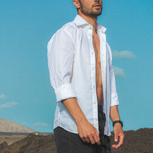 Carica l&#39;immagine nel visualizzatore di Gallery, Camicia bianca slim collo francese senza taschino 4062
